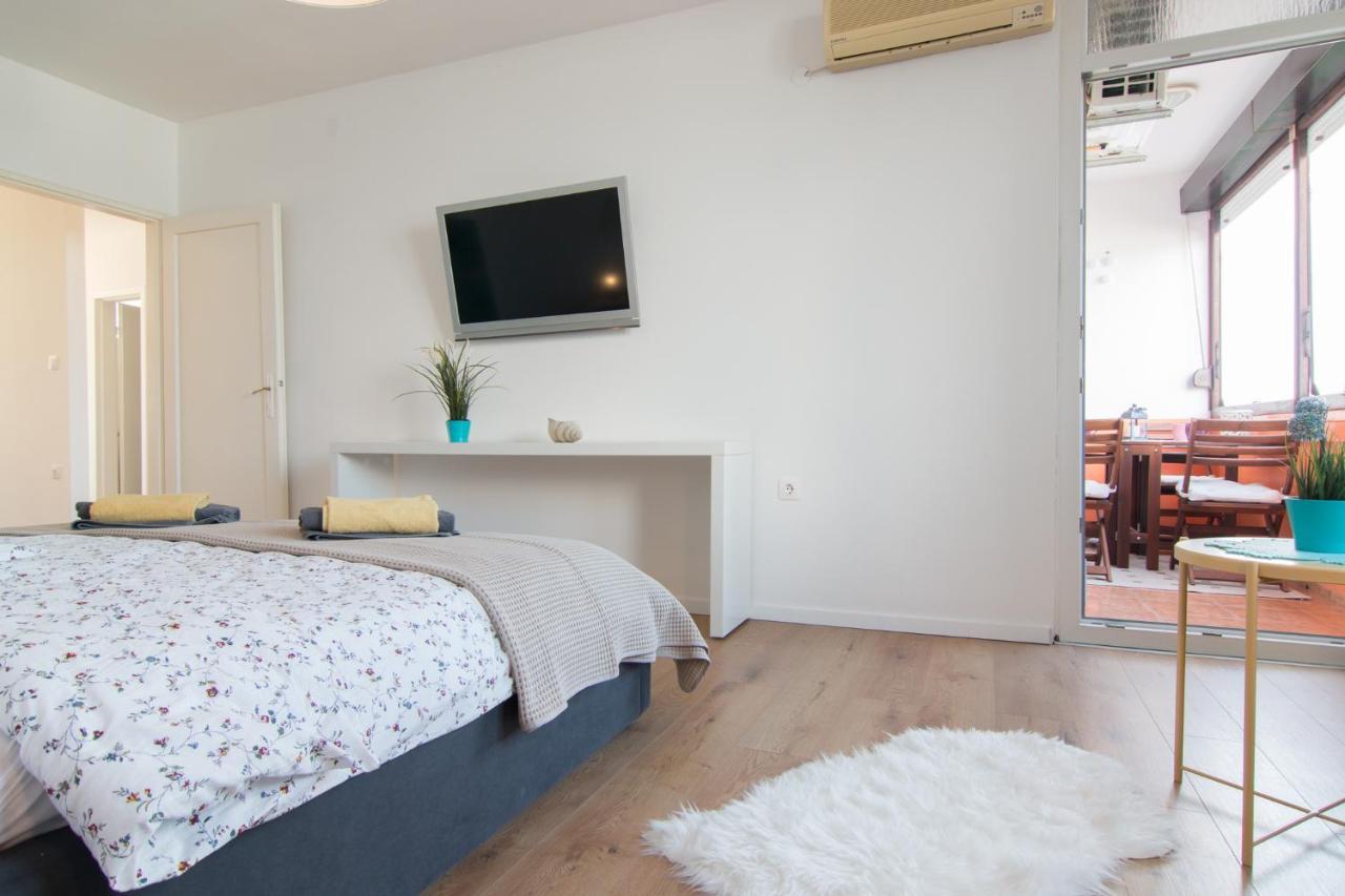 Harbour-Apartment With Sea View And Parking Spot Pula Luaran gambar